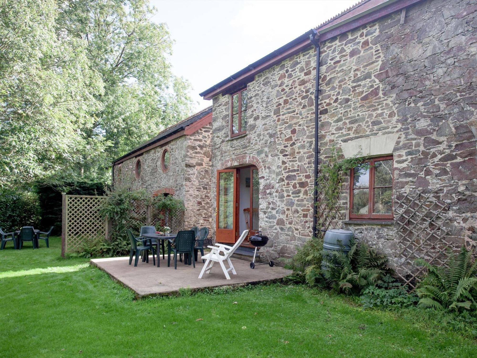 The Coach House - Uk35953 Villa South Pool Exterior photo